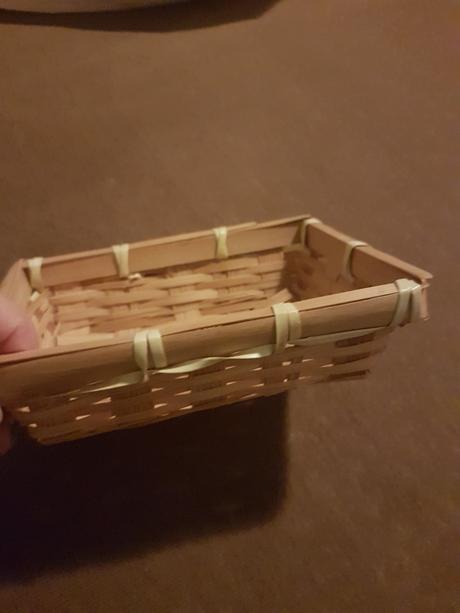 Malý košík/miska /košíček, 