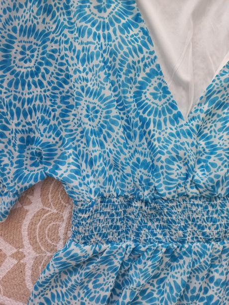 Dámske šaty, amisu,38