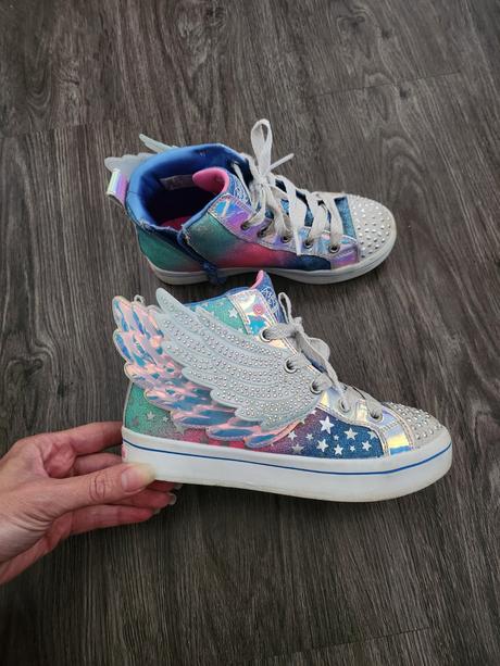 Svietiace skechers wings, skechers,31