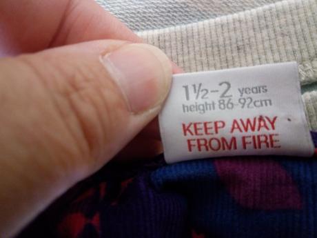 Menčestrové šaty, miniclub,92