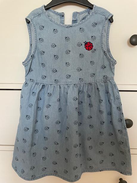 Saty, velkost 98/104, 104