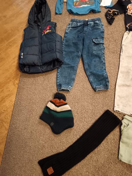 Balík vecí pre chlapca 110-122 42ks, 104–116