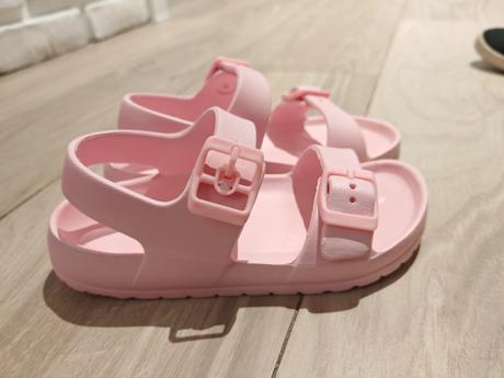 Lahucke sandalky 29 vd 18,5 cm, 29