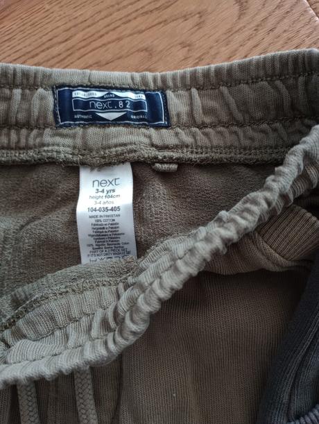 Kraťasy next, next,104