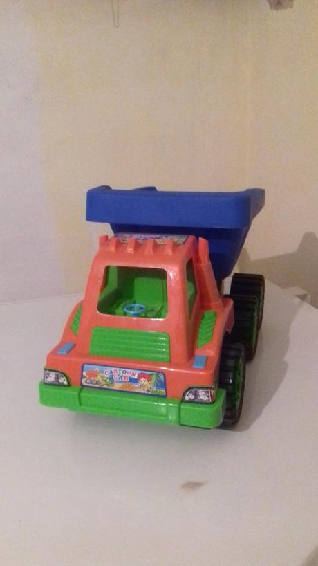 Nákladné autíčko,