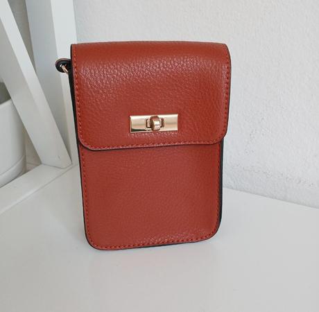 Mobil crossbody kabelka, c&a