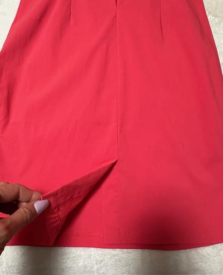 Krásne šaty v koralovej farbe zn. magenta, m