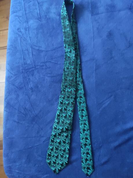 Pánske značkové kravaty, 