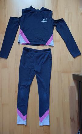 Crop top a leginy, takko,134