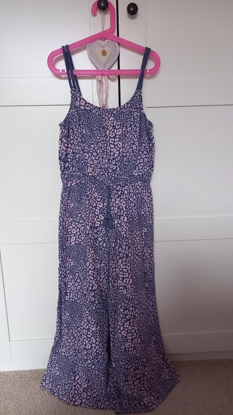 Lahunky padavy overal, f&f,146