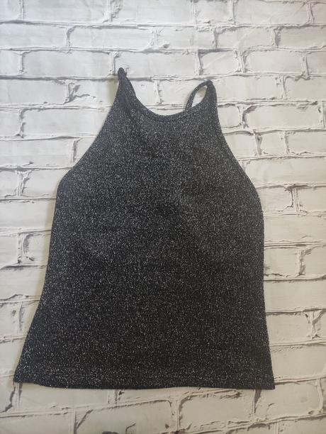 Letný top, pull&bear,m