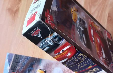 Svietiace puzzle mcqueen 100 ks,