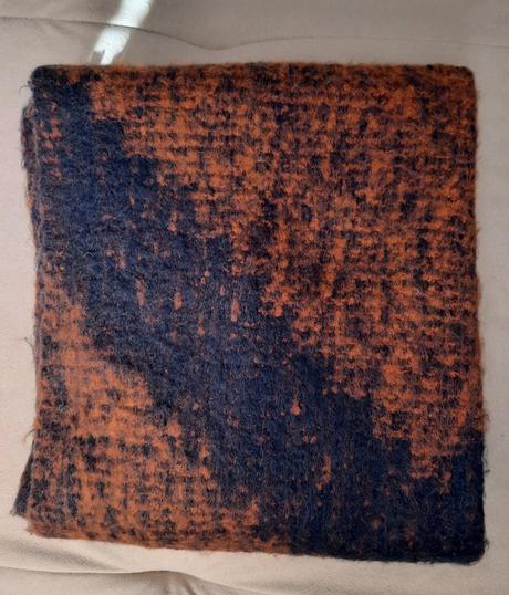 Teplý hrubší šál, orsay