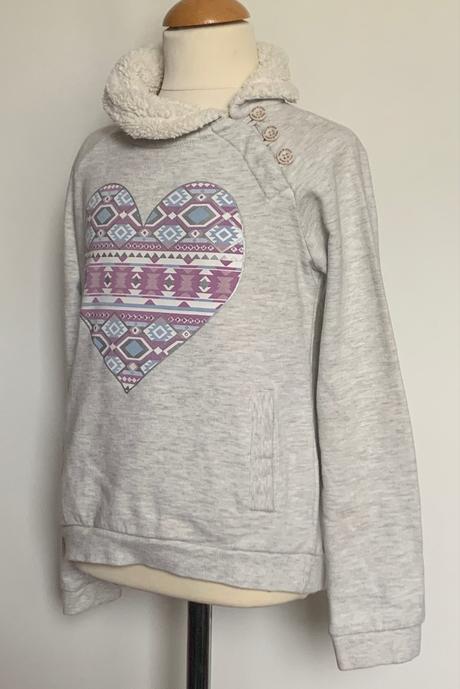 Here there krásny sveter, 134