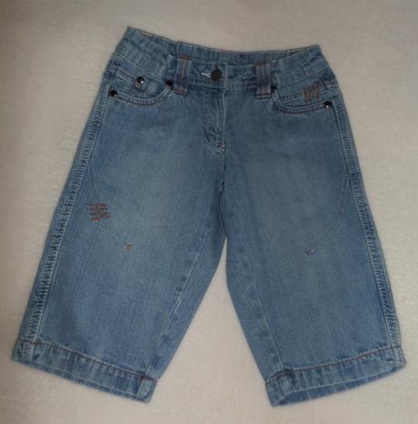 Rifľové šortky + 2 tričká, 122–134