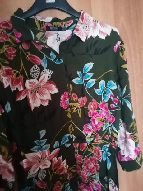 Šaty, bershka,s