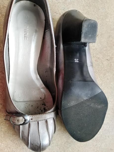 Dámska vychádzková obuv- 2 páry, 35