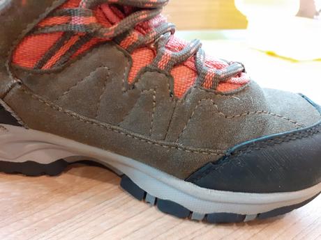 Turisticke / trekingove topanky vd 19 cm, 29
