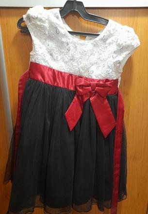 Slavnostne detske  saty, 122