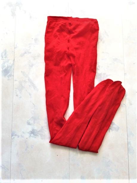 Červené silonky, 140