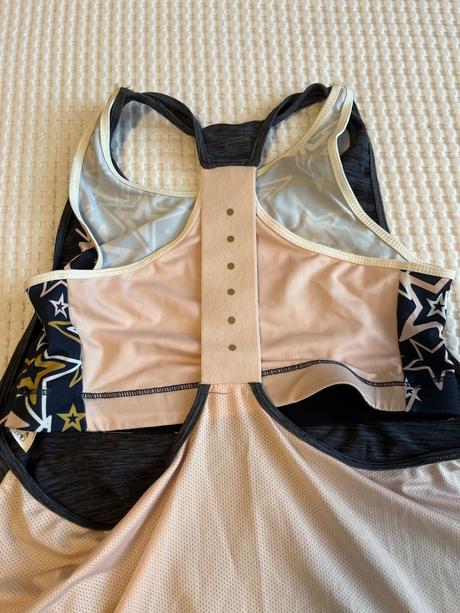 152 zara športové tielko pre dvojičky, 152