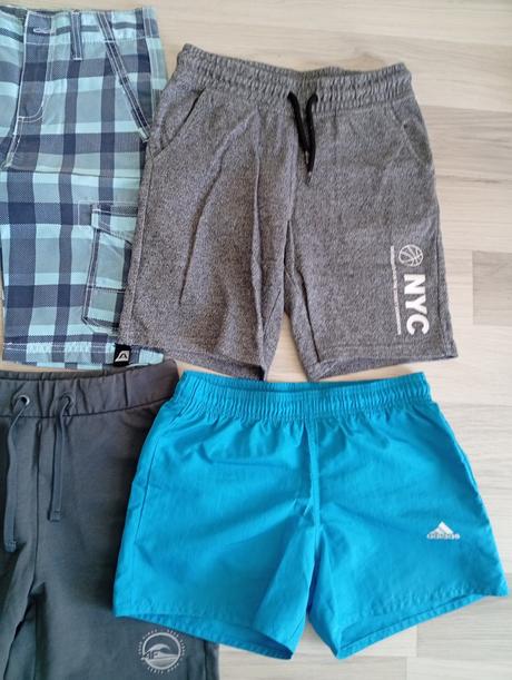 Kraťasy 134-146, 134