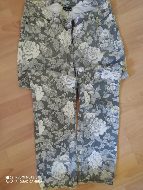 Dámske nohavice, 44