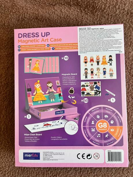 Dress up magnetická hra, 