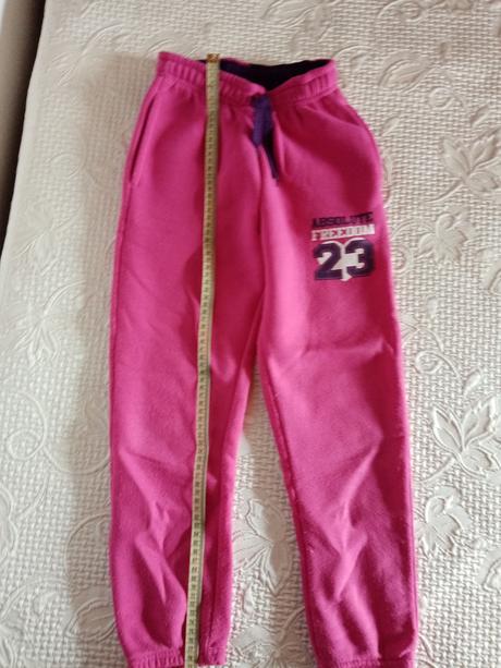 Teplé tepláky, 128