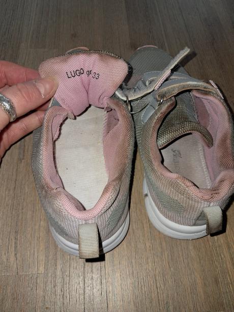 Detské dievčenské tenisky zn. protetika, protetika,33