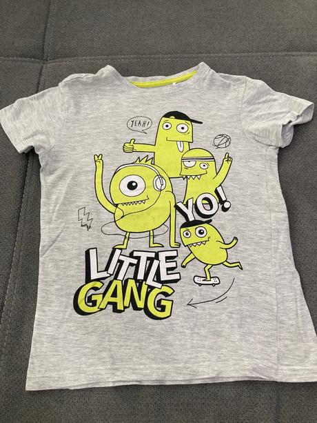 Tricko, reserved,128