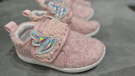 Predám nové papučky /botasky nosené v kočíku, deichmann,21