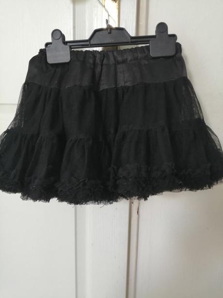 Suknicka pre dievčatka volanova, cierna vel 104, name it,104