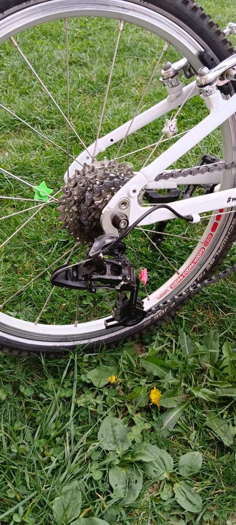 Woom 4 s prilbou, woom,20