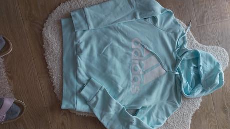 Krásna mikinka adidas, adidas,xs