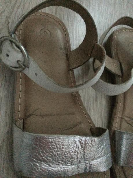 Sandalky next 6 strieborne,vn.dlzka 17 cm, next,26