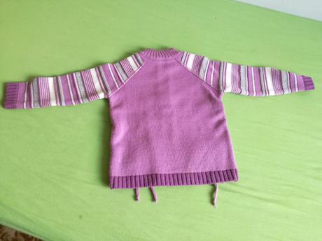 Svetrík pre malú slečnu, 98