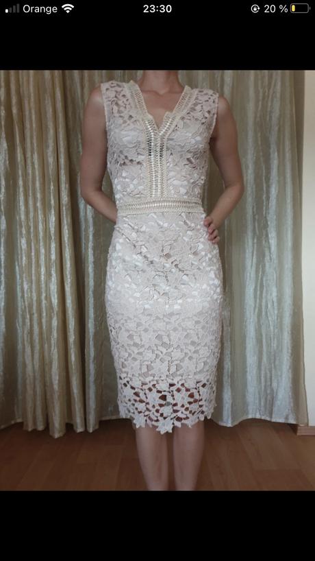 Čipkované šaty, m