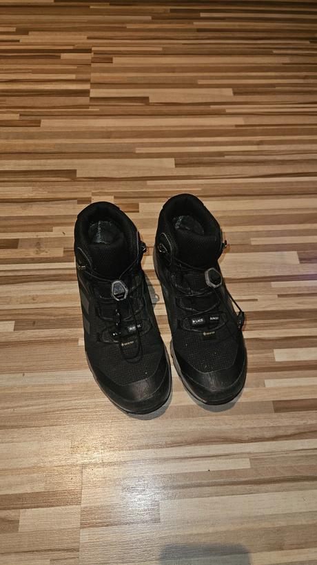 Addidas terex prechodne aj zimne topanky v.34, adidas,34