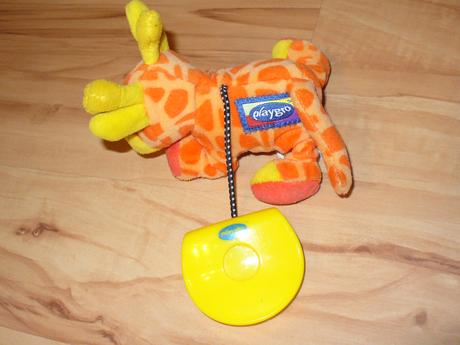 Plyšová žirafka zn. playgro,