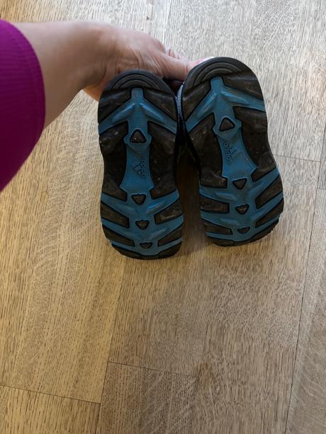 Trekove topanky tenisky adidas velkost 27, adidas,27