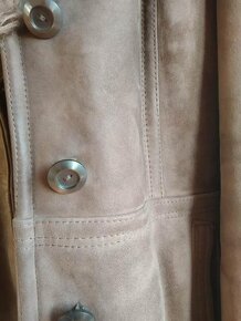 Kožuch veľkosť s, 36