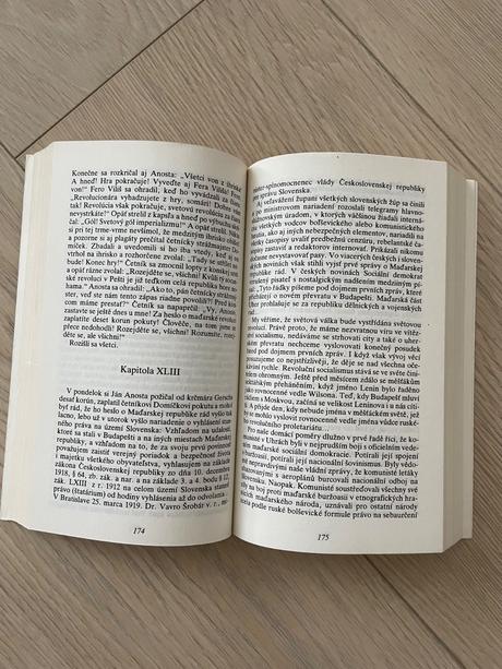 Nemé ucho, hluché oko peter jaroš, 