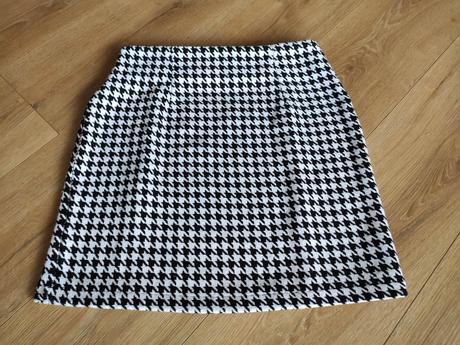 Sukňa károvaná mini, veľ. 36, 36