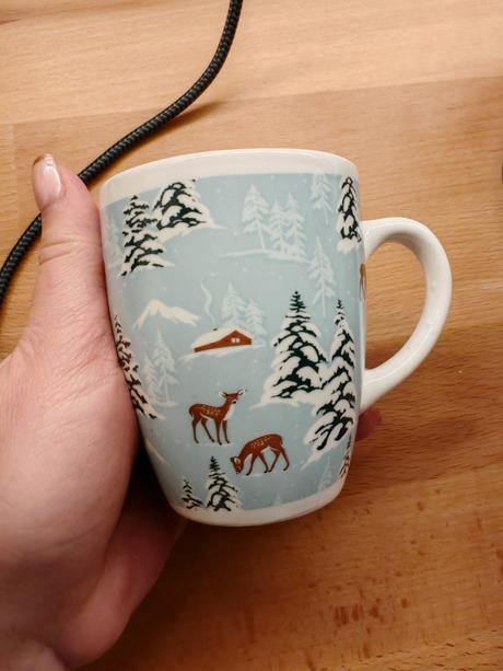 Hrnček detský, menší ako býva klasický hrncek, 