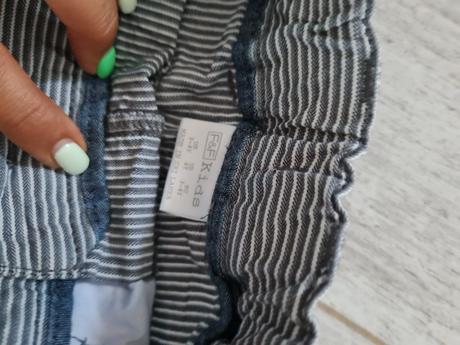 2 ks krátkych nohavíc, f&f,110