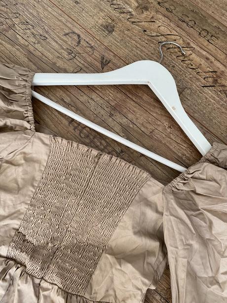 Šaty pre družičku, 36