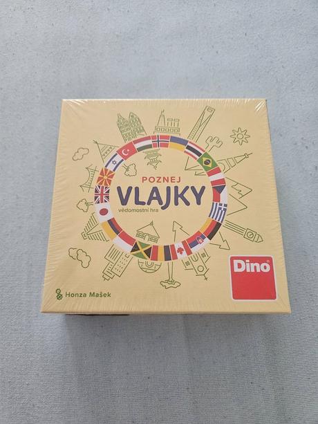 Spoločenské hry - vlajky, medveď wrr, hady a rebrí, 