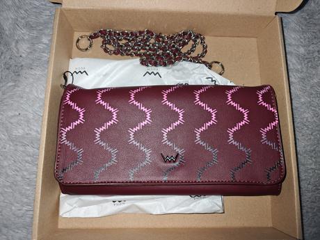 Kabelka launa purple, 