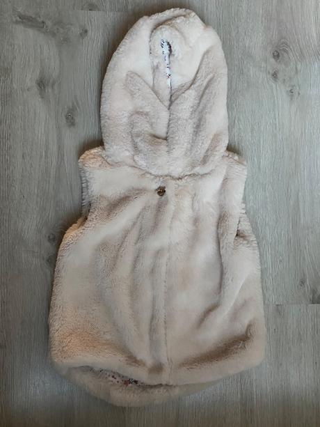 Hunata vesticka 98, primark,98